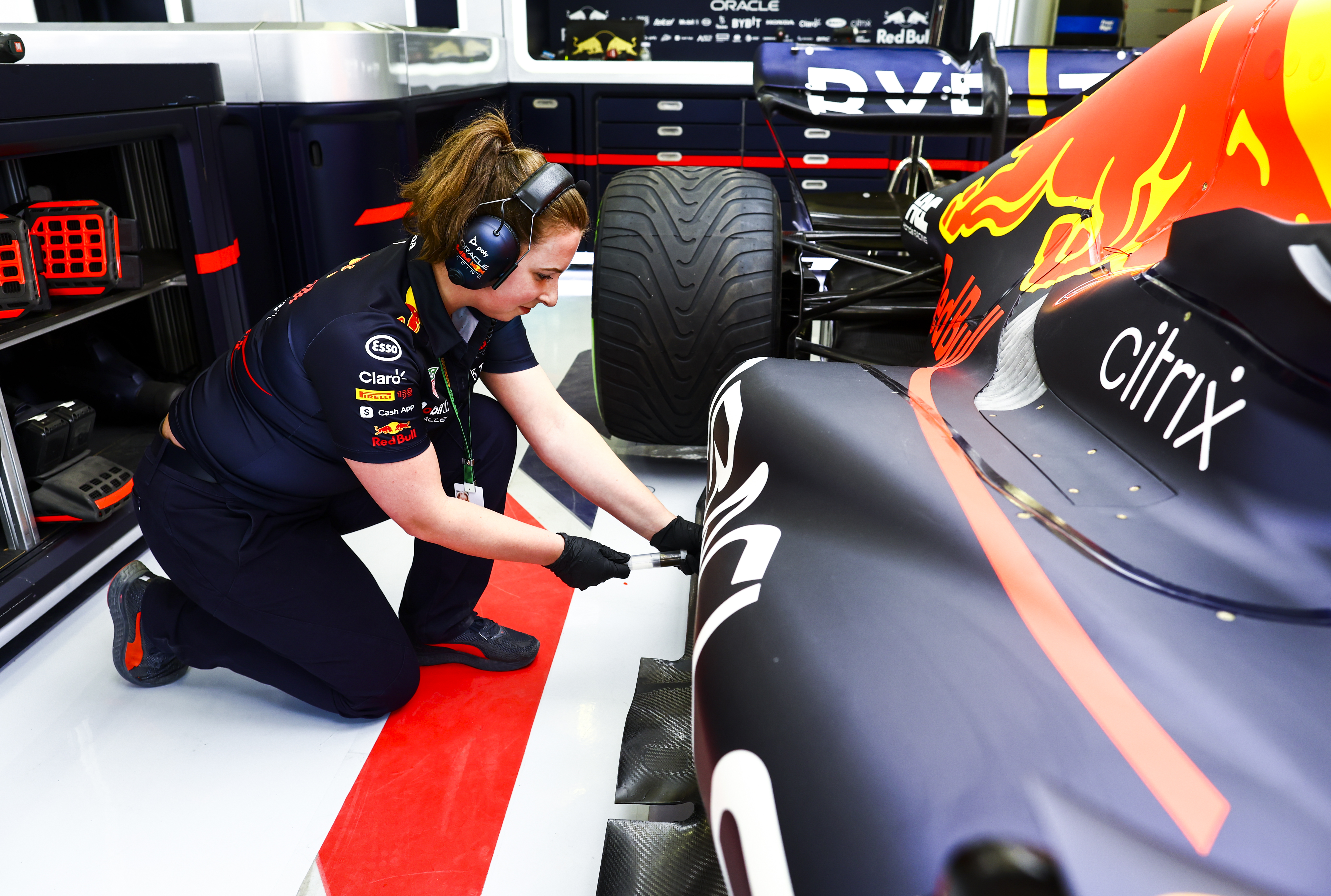 Fiona McEwan working on F1 car