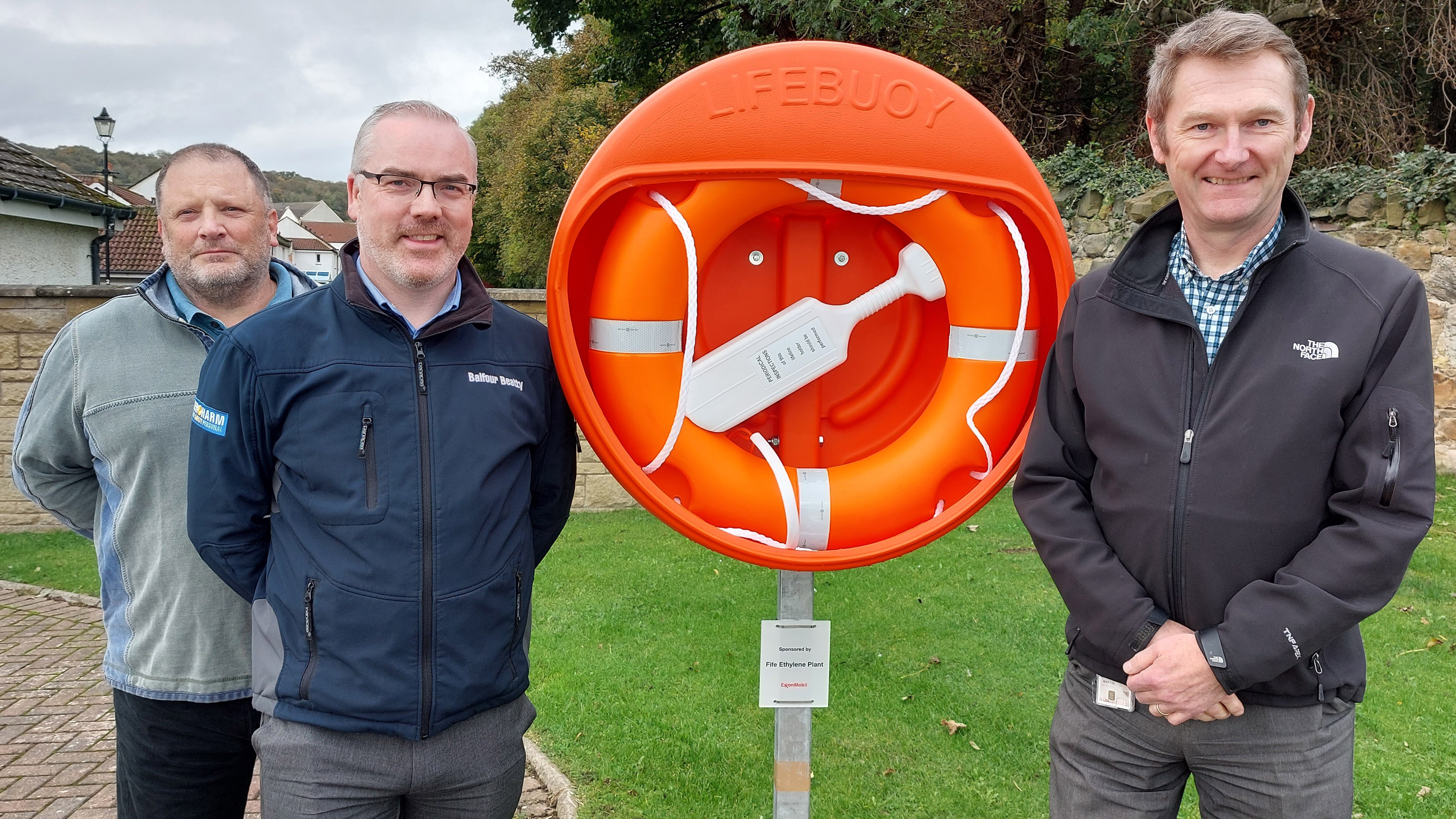 Life rings improve water safety at Dalgety Bay