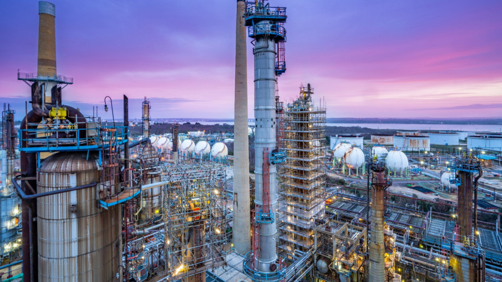 Record third quarter results boosted by strong refining volumes